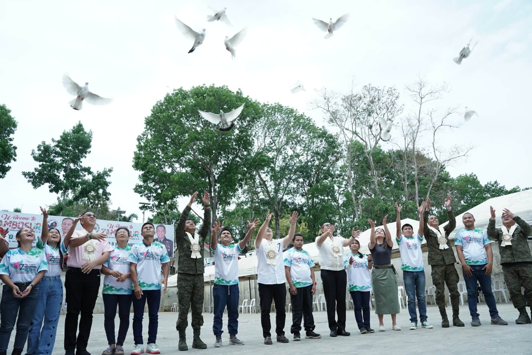 AFP Chief congratulates Zamboanga del Sur’s 3rd year as insurgency-free province