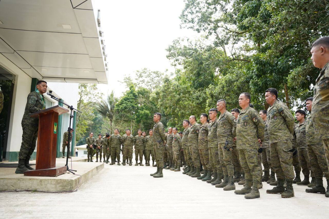 Soldiers told to stay united, strong in CSAFP visit to Mindanao