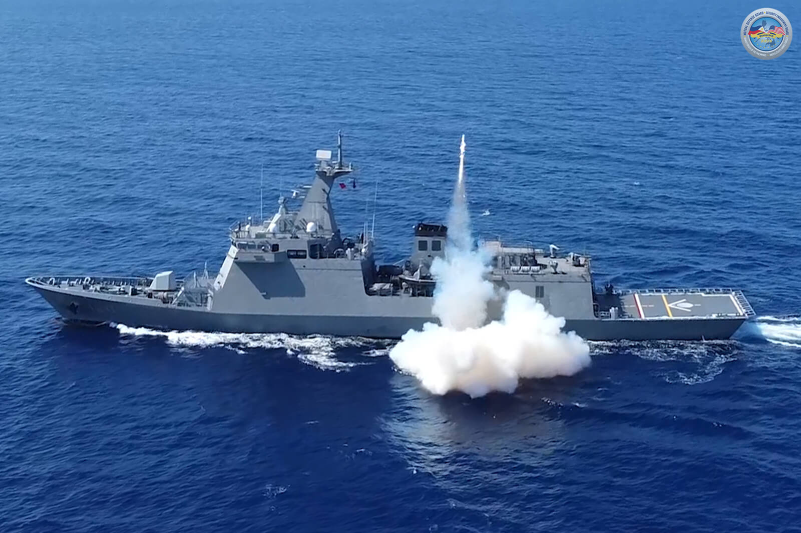 PH-US Armed Forces strike mock target, exhibit deterrence capability
