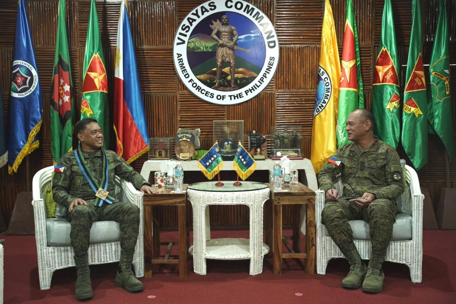 CSAFP visits VISCOM and NAVFORCEN, strengthens security coordination