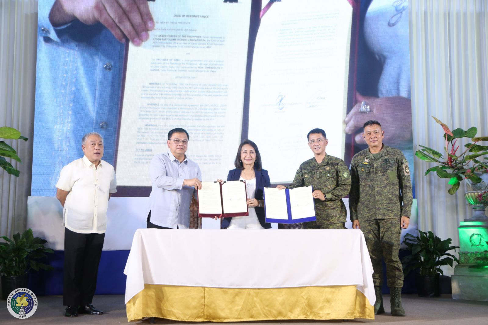 AFP, DND turnover lots to Cebu Government 