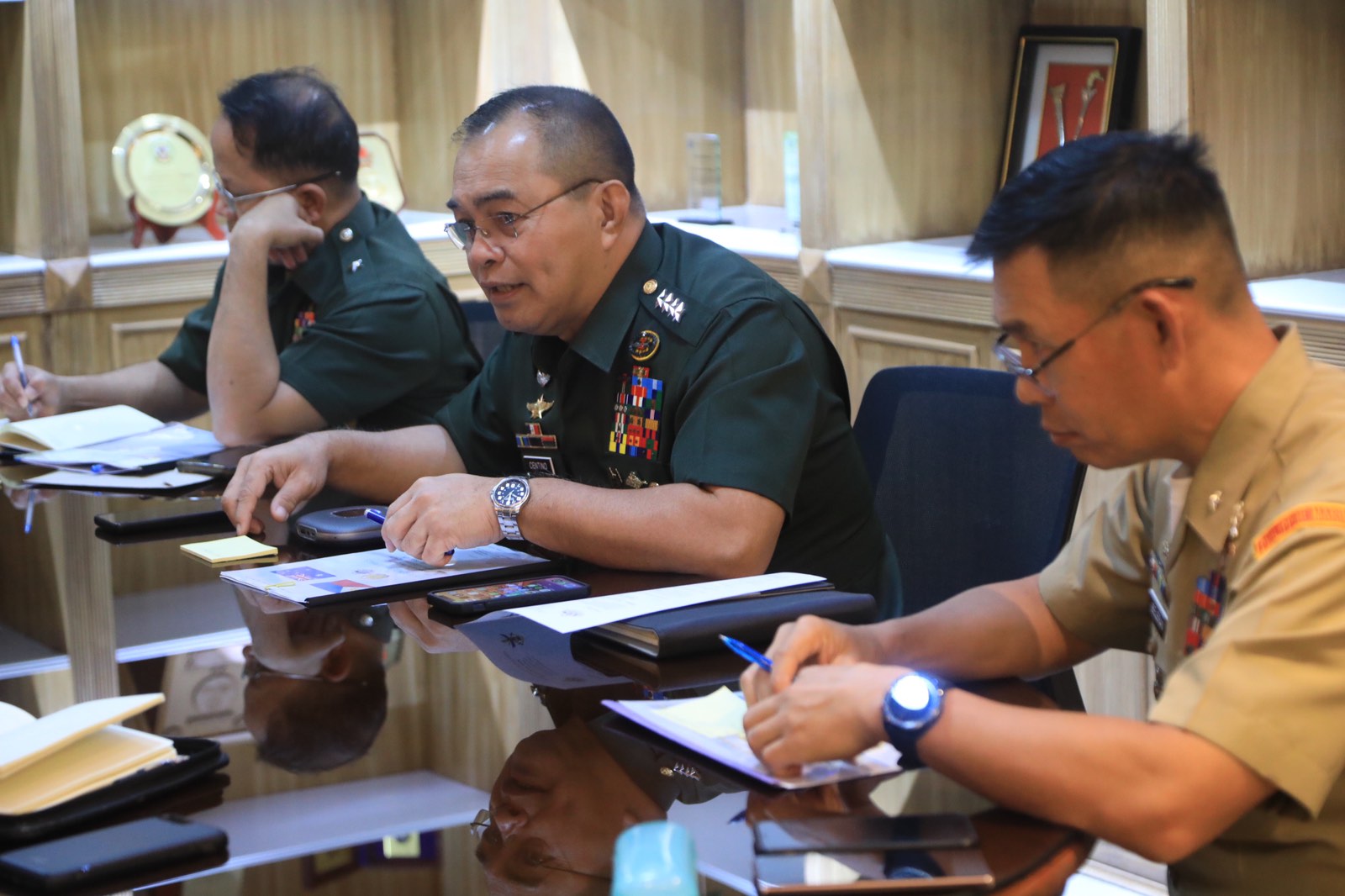 CSAFP meets with Australian Chief of Defense